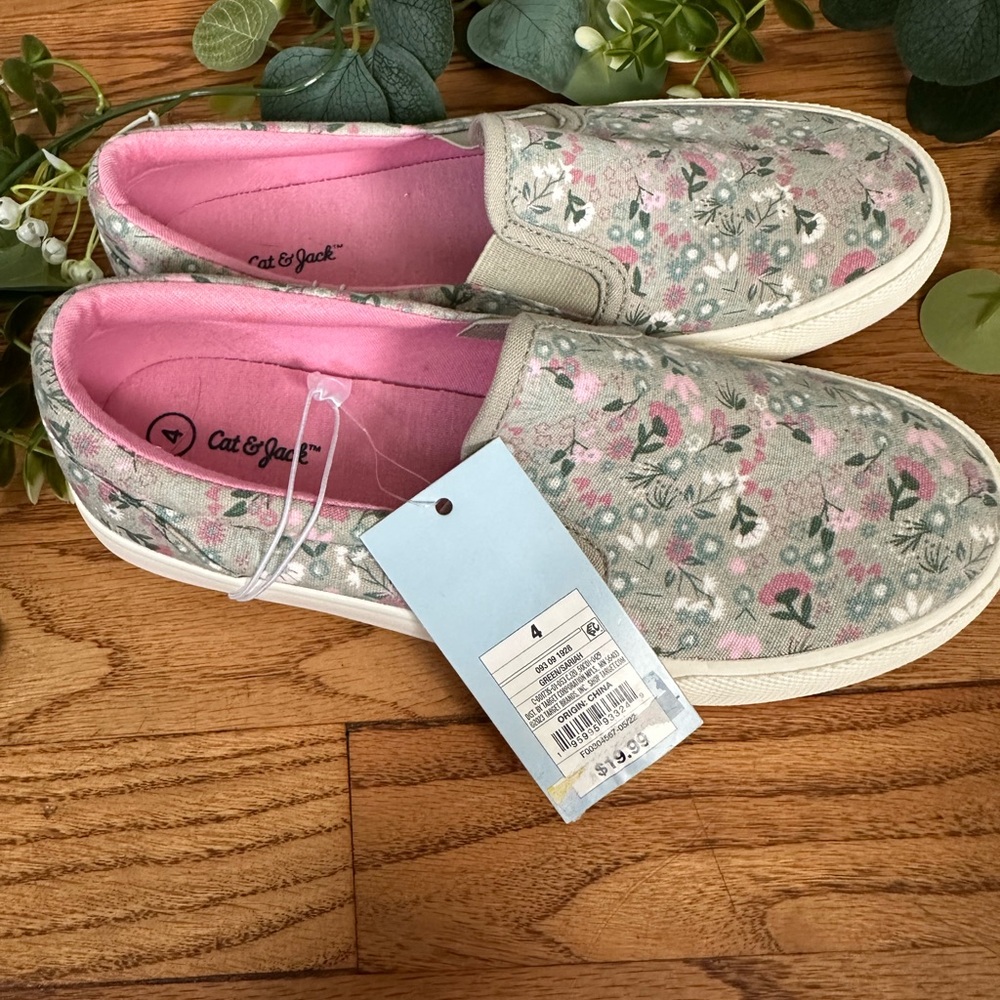 Floral slip on sneakers - new cottagecore
